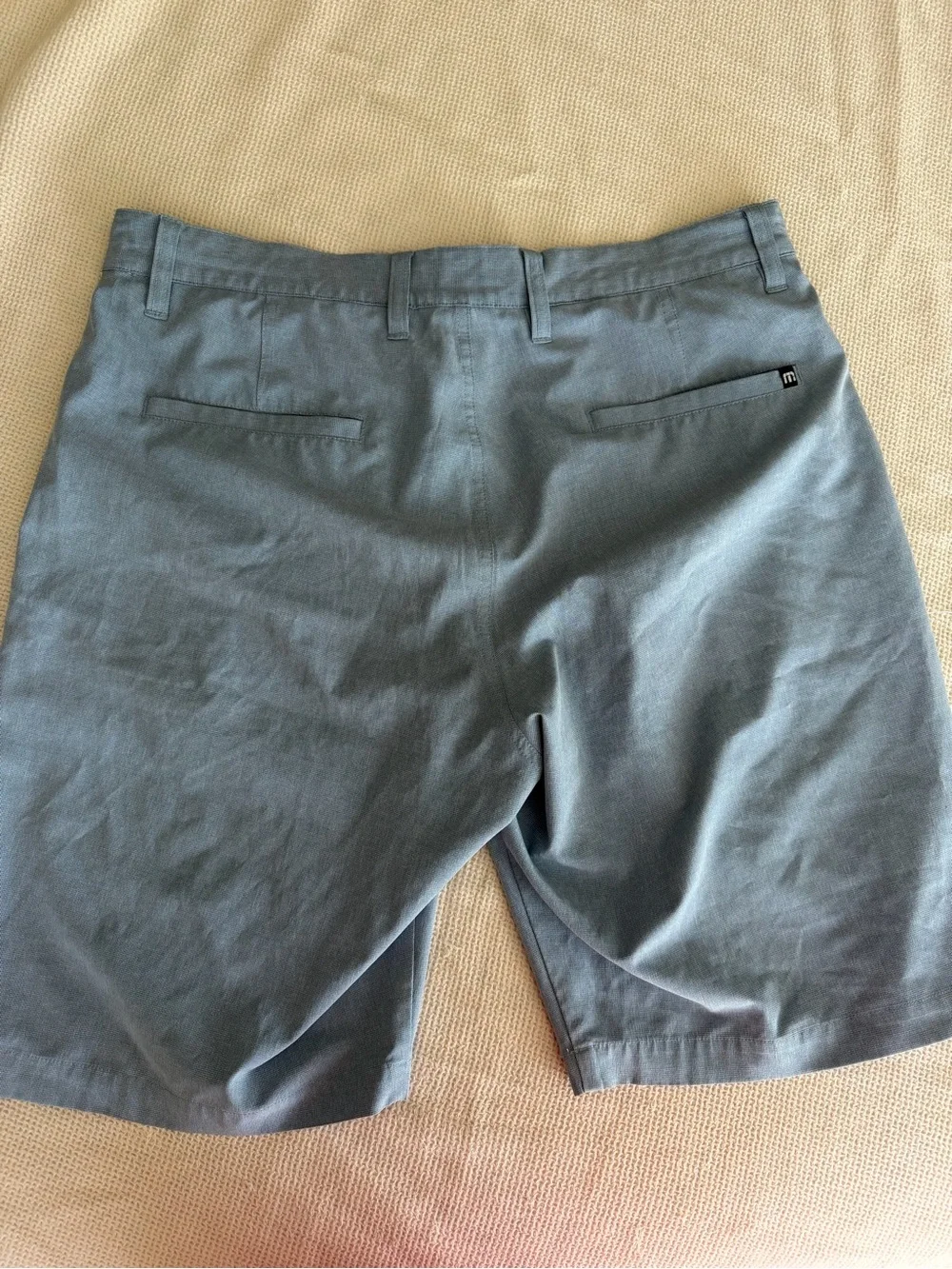 Travis Mathew Men's Casual Light Blue Chino Shorts 9” Inseam